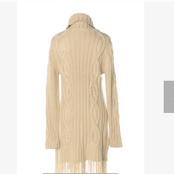 Y London Long tan sweater with Fringe. - Picture 2 of 6